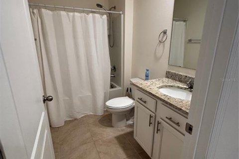 Villa ou maison à louer à Sanford, Floride: 4 chambres, 169.83 m2 № 2414961 - photo 5