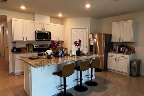 Villa ou maison à louer à Sanford, Floride: 4 chambres, 169.83 m2 № 2414961 - photo 13