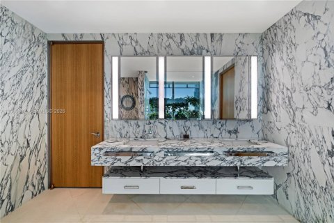 Copropriété à louer à Miami Beach, Floride: 3 chambres, 314.85 m2 № 2338646 - photo 21