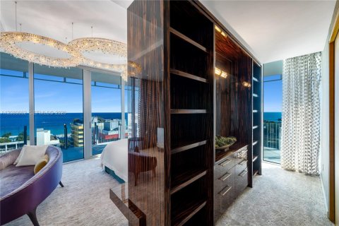Copropriété à louer à Miami Beach, Floride: 3 chambres, 314.85 m2 № 2338646 - photo 18