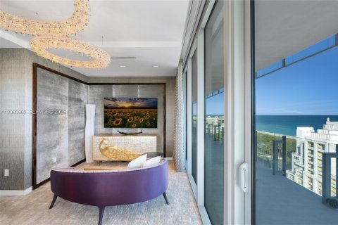 Copropriété à louer à Miami Beach, Floride: 3 chambres, 314.85 m2 № 2338646 - photo 19