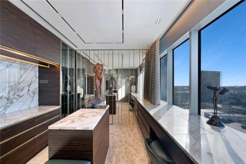 Copropriété à louer à Miami Beach, Floride: 3 chambres, 314.85 m2 № 2338646 - photo 27