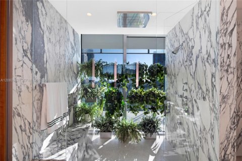 Copropriété à louer à Miami Beach, Floride: 3 chambres, 314.85 m2 № 2338646 - photo 22