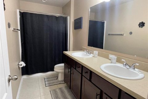 Touwnhouse à louer à Davenport, Floride: 3 chambres, 170.38 m2 № 2399550 - photo 18