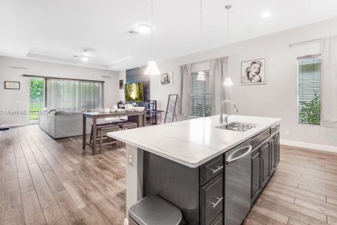 Casa en venta en Loxahatchee Groves, Florida, 3 dormitorios, 204.11 m2 № 2015144 - foto 10