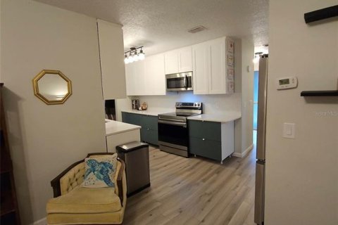 Casa en venta en Altamonte Springs, Florida, 4 dormitorios, 137.96 m2 № 2315214 - foto 10