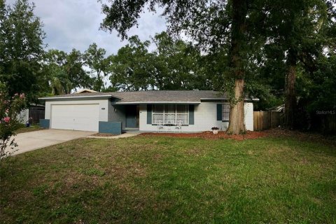 Casa en venta en Altamonte Springs, Florida, 4 dormitorios, 137.96 m2 № 2315214 - foto 2