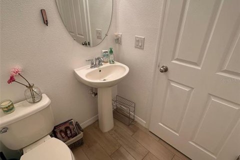 Townhouse in Orlando, Florida 3 bedrooms, 162.86 sq.m. № 1916476 - photo 9