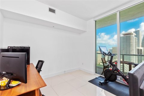 Condo in Miami, Florida, 2 bedrooms  № 1790415 - photo 30