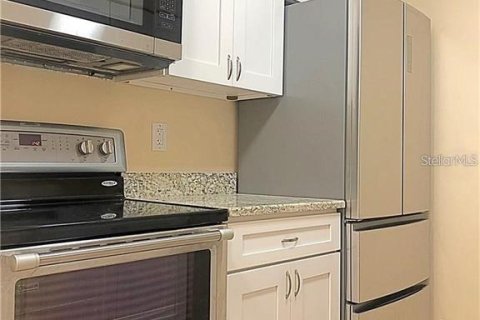 Copropriété à louer à Clearwater, Floride: 2 chambres, 80.36 m2 № 2384247 - photo 8