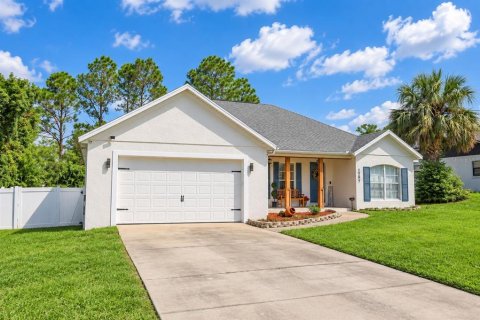 House in Deltona, Florida 4 bedrooms, 152.36 sq.m. № 2378053