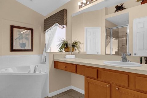 Villa ou maison à louer à Davenport, Floride: 4 chambres, 180.23 m2 № 2395555 - photo 11