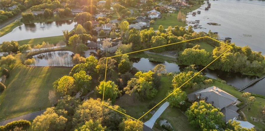 Land in Windermere, Florida № 1591913