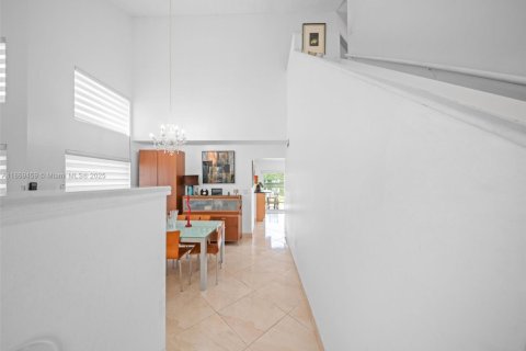 House in Sunrise, Florida 4 bedrooms, 142.05 sq.m. № 1895770 - photo 29