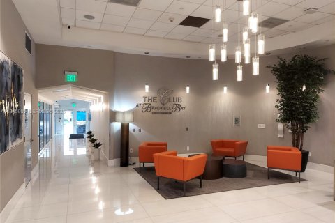 Condo in Miami, Florida, 1 bedroom  № 2002085 - photo 26