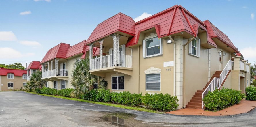 Condominio en Deerfield Beach, Florida, 1 dormitorio  № 2368469