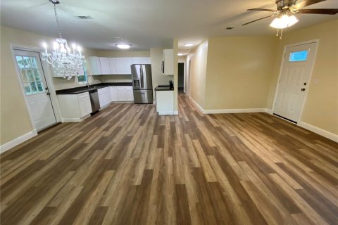Casa en venta en Gainesville, Florida, 4 dormitorios, 144.93 m2 № 1158230 - foto 18