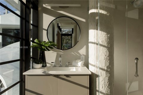 Villa ou maison à vendre à Miami, Floride: 5 chambres, 384.8 m2 № 2041314 - photo 25
