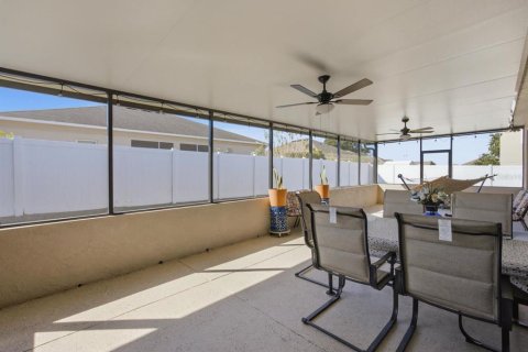 Villa ou maison à vendre à Fruitland Park, Floride: 3 chambres, 181.62 m2 № 2430620 - photo 30