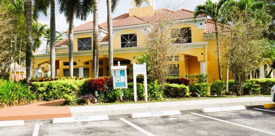 Condo à Oakland Park, Floride, 2 chambres  № 1940417