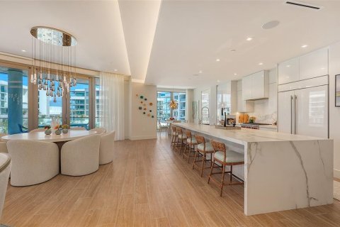 Copropriété à vendre à Longboat Key, Floride: 3 chambres, 461.45 m2 № 2239862 - photo 10