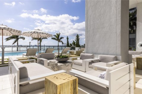 Copropriété à vendre à Miami, Floride: 4 chambres, 267.84 m2 № 1999005 - photo 16