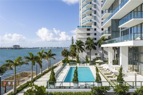 Copropriété à vendre à Miami, Floride: 4 chambres, 267.84 m2 № 1999005 - photo 15