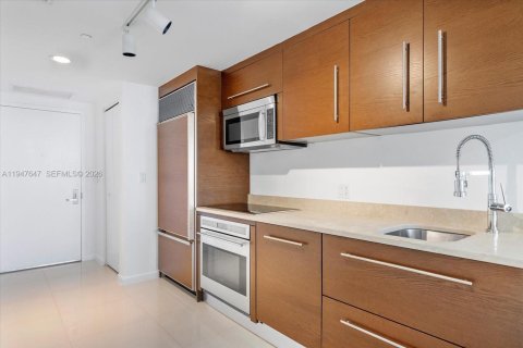 Снять в аренду кондоминиум в Майами, Флорида 55.56м2, № 2003843 - фото 5