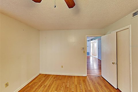 Villa ou maison à louer à Orlando, Floride: 3 chambres, 159.23 m2 № 1829176 - photo 7