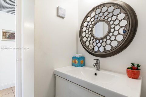 Copropriété à vendre à Hallandale Beach, Floride: 1 chambre, 83.24 m2 № 2067900 - photo 26