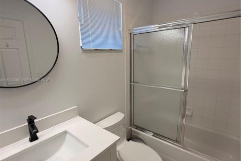 Copropriété à vendre à Boca Raton, Floride: 2 chambres, 87.14 m2 № 2063844 - photo 5