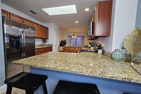House in PORT ST LUCIE in Saint Lucie, Florida 3 bedrooms, 154.03 sq.m. № 1916824 - photo 10