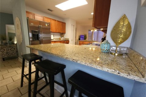House in PORT ST LUCIE in Saint Lucie, Florida 3 bedrooms, 154.03 sq.m. № 1916824 - photo 9