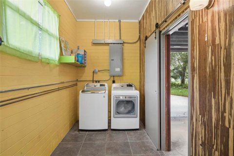 Купить виллу или дом в Деланд, Флорида 9 комнат, 167.97м2, № 2232581 - фото 29