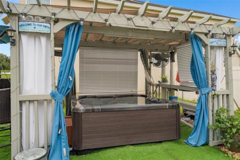 Villa ou maison à vendre à Kissimmee, Floride: 3 chambres, 214.33 m2 № 2410382 - photo 30