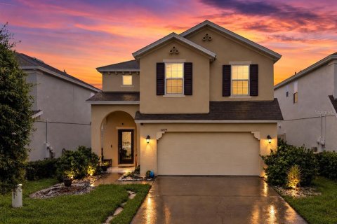 Villa ou maison à Kissimmee, Floride 3 chambres, 214.33 m2 № 2410382