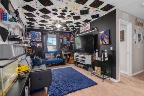 Villa ou maison à vendre à Kissimmee, Floride: 3 chambres, 214.33 m2 № 2410382 - photo 15
