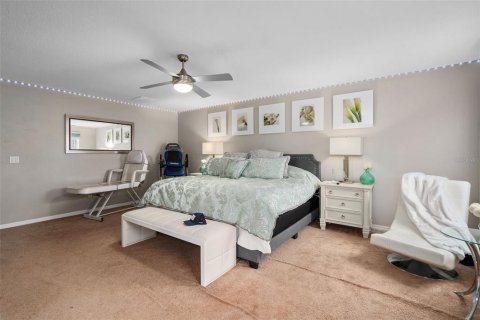 Villa ou maison à vendre à Kissimmee, Floride: 3 chambres, 214.33 m2 № 2410382 - photo 22