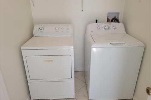 Casa en venta en Orlando, Florida, 3 dormitorios, 147.44 m2 № 1902475 - foto 21