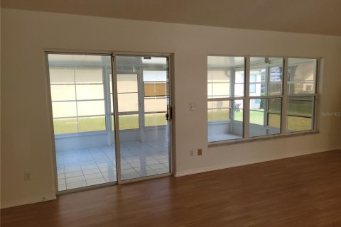 Casa en venta en Orlando, Florida, 3 dormitorios, 147.44 m2 № 1902475 - foto 12