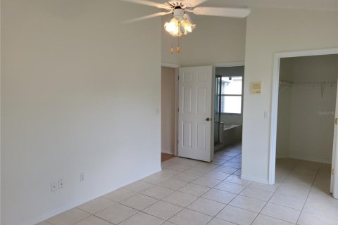 Casa en venta en Orlando, Florida, 3 dormitorios, 147.44 m2 № 1902475 - foto 13