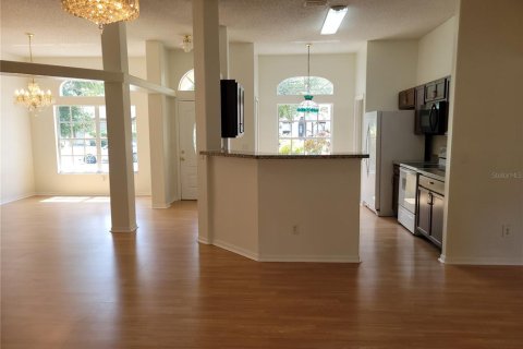 Casa en venta en Orlando, Florida, 3 dormitorios, 147.44 m2 № 1902475 - foto 10