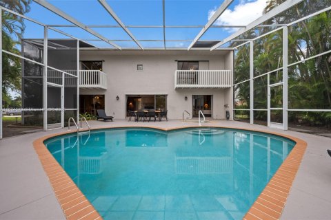 House in Cape Coral, Florida 3 bedrooms, 255.11 sq.m. № 1933763 - photo 27