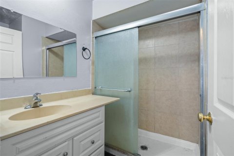 Condo in Orlando, Florida, 2 bedrooms  № 1839856 - photo 21