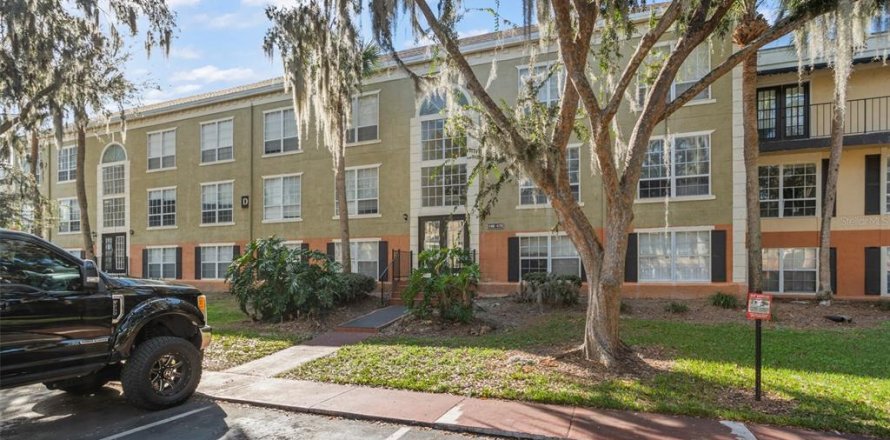 Condo in Orlando, Florida, 2 bedrooms  № 1839856
