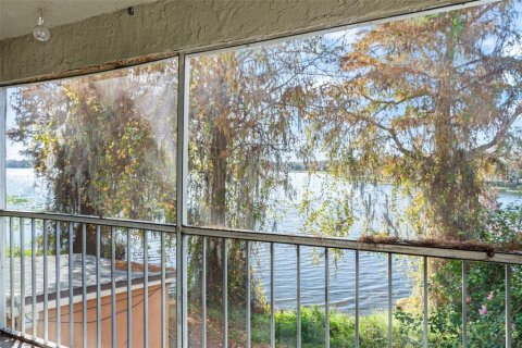 Condo in Orlando, Florida, 2 bedrooms  № 1839856 - photo 23