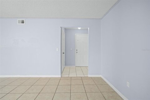Condo in Orlando, Florida, 2 bedrooms  № 1839856 - photo 4