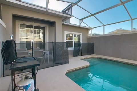 Townhouse in Davenport, Florida 5 bedrooms, 201.32 sq.m. № 2197907 - photo 28