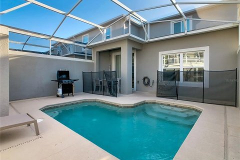 Townhouse in Davenport, Florida 5 bedrooms, 201.32 sq.m. № 2197907 - photo 29