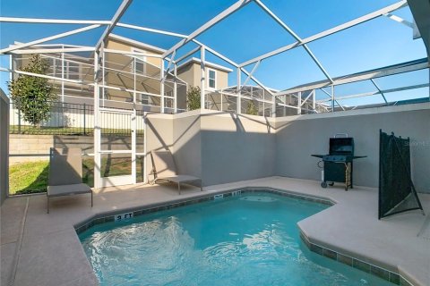 Townhouse in Davenport, Florida 5 bedrooms, 201.32 sq.m. № 2197907 - photo 17